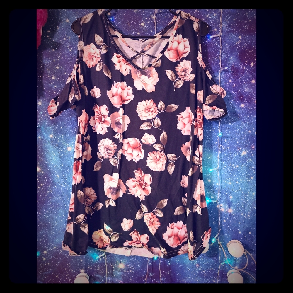 Cold shoulder tshirt